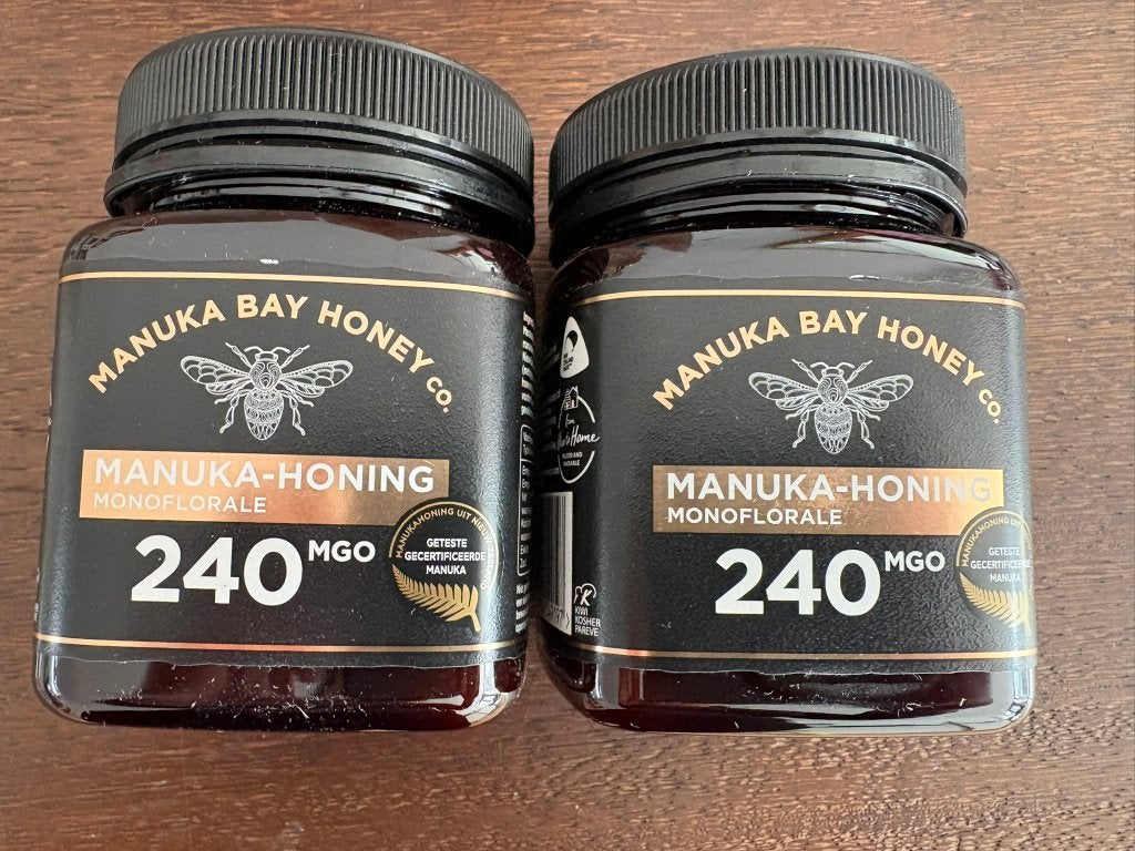 Manuka bay honing 2x 240mgo 250gr, Diversen, Levensmiddelen, Ophalen of Verzenden