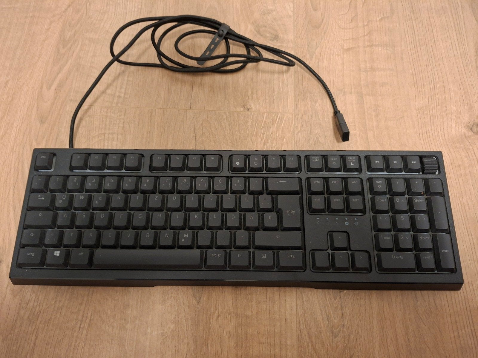 Razer Ornata V2 gaming toetsenbord, Ophalen, Gaming toetsenbord, Zo goed als nieuw, Razer