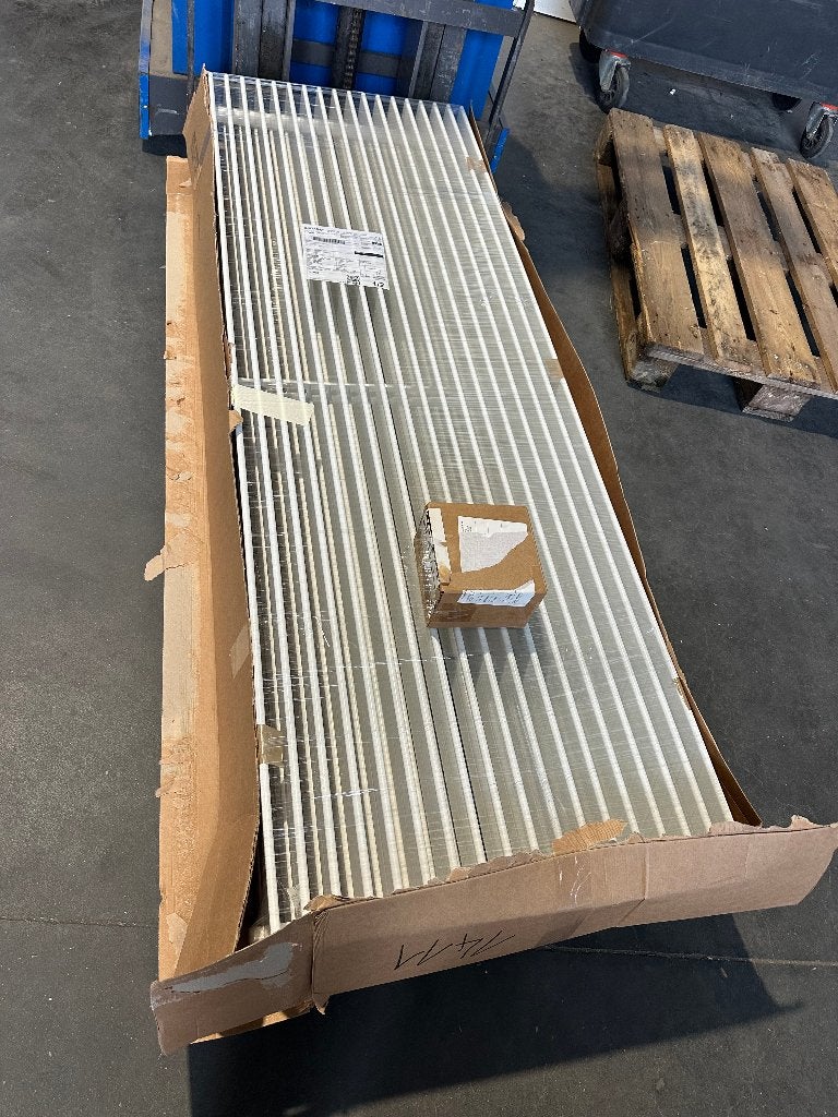 Krachtige design radiator van Instamat., Doe-het-zelf en Verbouw, Hoog rendement (Hr), Radiator, Nieuw, Ophalen of Verzenden