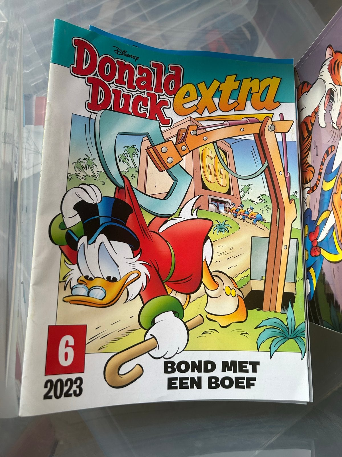Donald Duck weekblad & Extra 6 jaargangen, Meerdere stripboeken, Ophalen of Verzenden, Gelezen