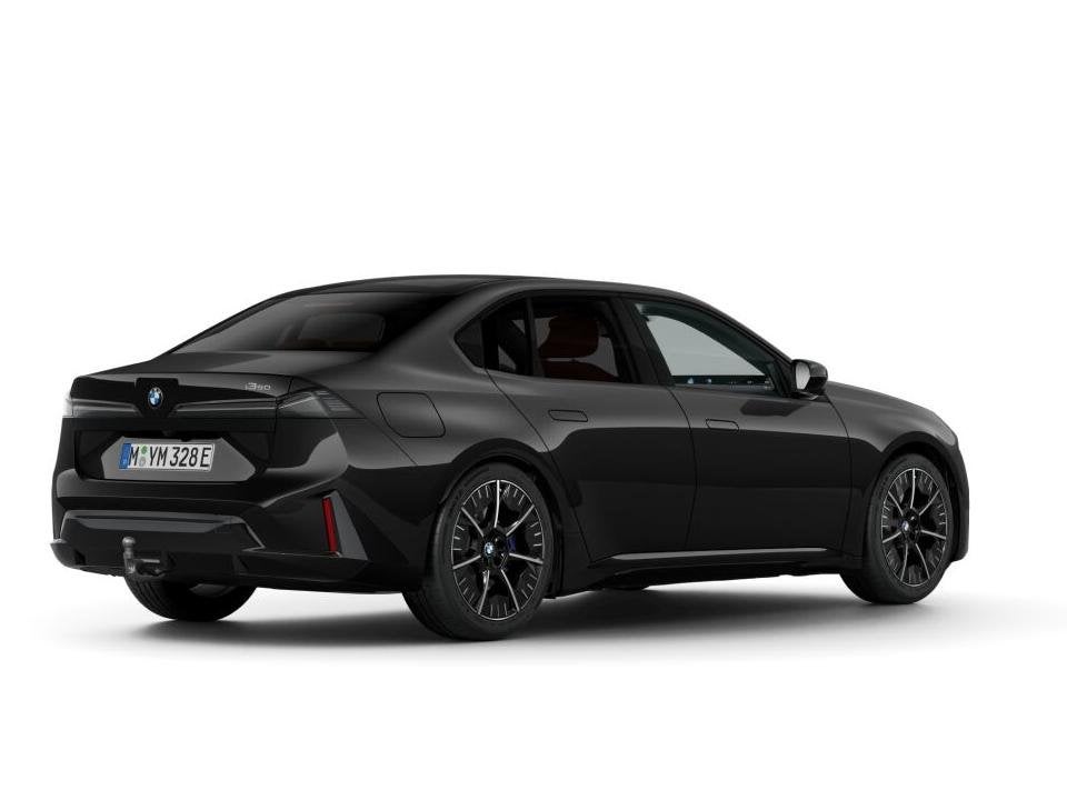 BMW i3 50 xDrive | First Edition | M Sportpakket | Verlichte, Automaat, Automatische klimaatregeling, 113 kWh, Zwart