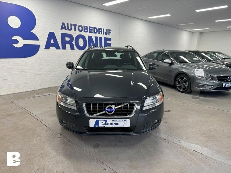 Volvo V70 1.6 T4 Limited Edition, schuifdak, 15 km/l, Gebruikt, Zwart, 4 cilinders