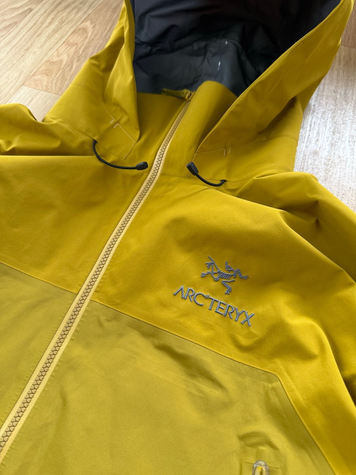 Arc'teryx Beta AR Gore-Tex Pro Heren Jas XL Geel, Kleding | Heren, Ophalen of Verzenden, Zo goed als nieuw, Maat 56/58 (XL), Geel
