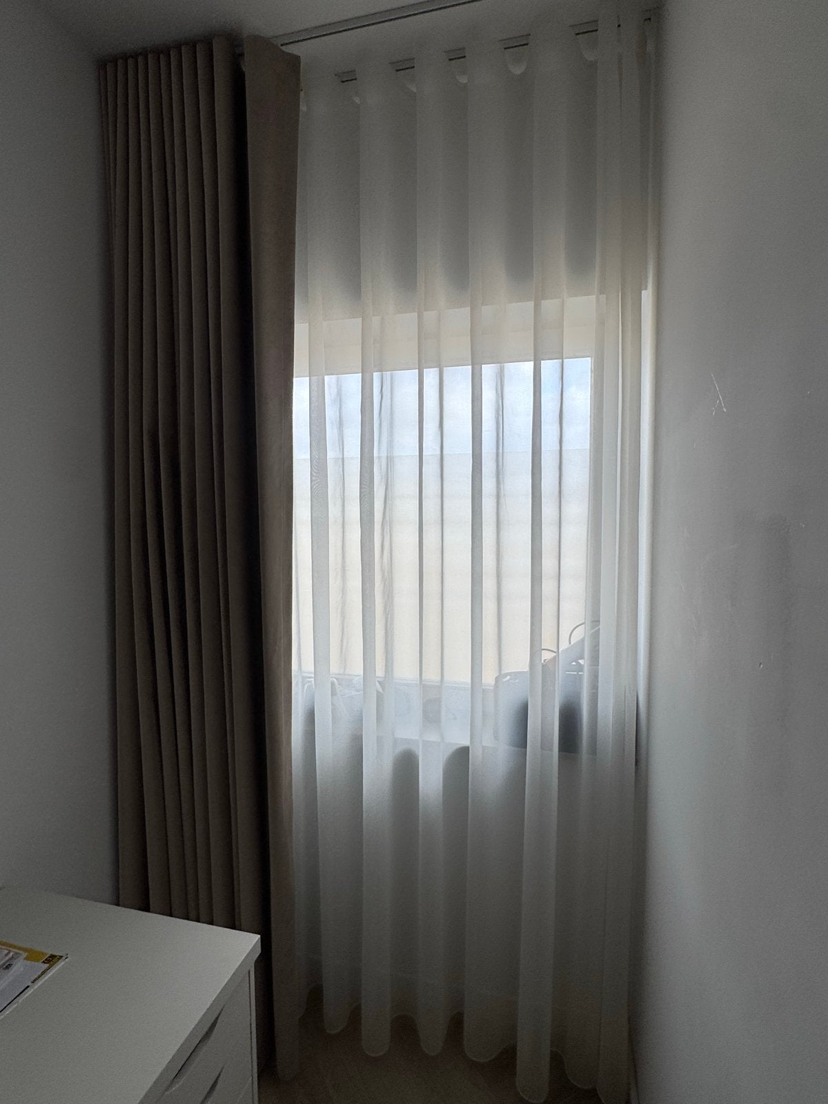 Waves gordijn en vitrage - 260 cm hoog, 133 cm breed, Ophalen, Zo goed als nieuw, Beige, Gordijn