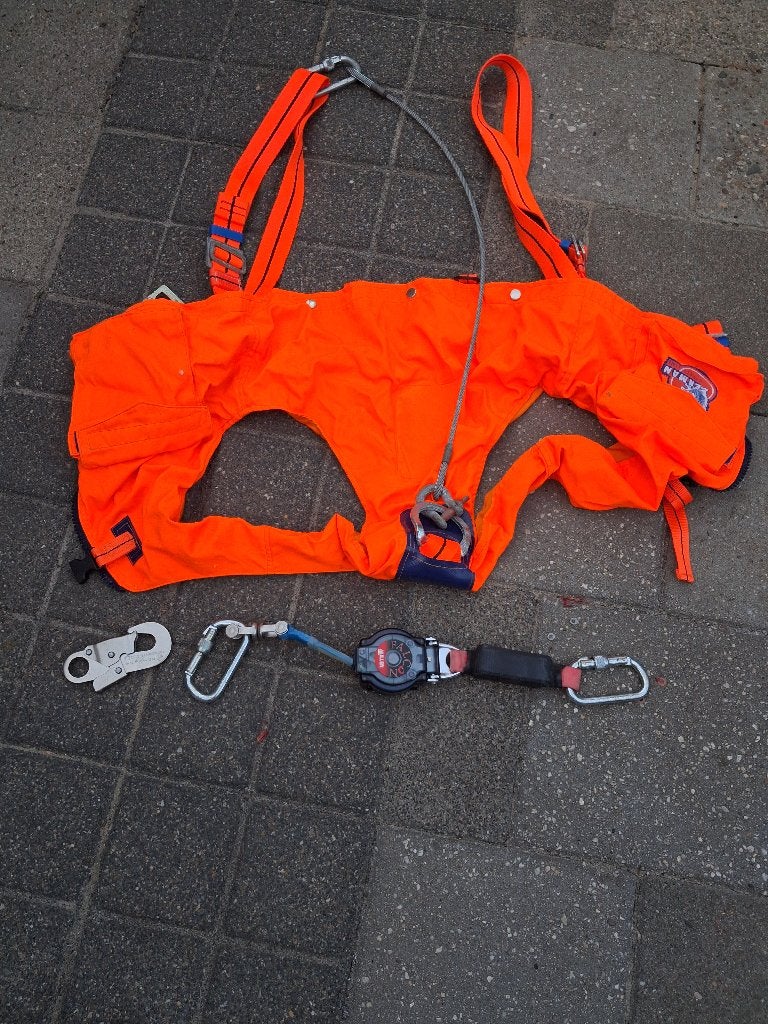 val beveiliging, Ophalen, Zo goed als nieuw