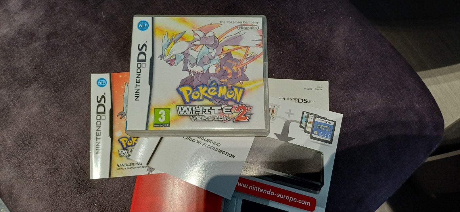 Pokémon White Version 2 - Nintendo DS, Online, 1 speler, Ophalen of Verzenden, Zo goed als nieuw