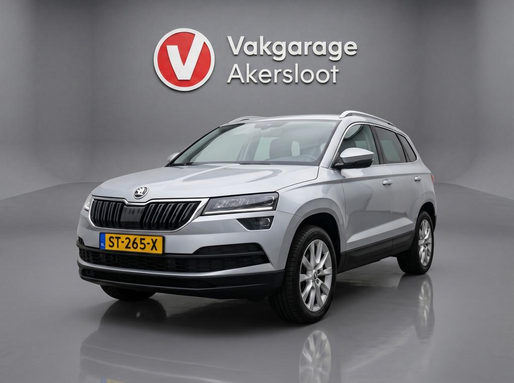 Skoda Karoq 1.0 TSI Style Business / Automaat / Parkeersenso, Auto's, Skoda, Stof, Gebruikt, 1261 kg, 116 pk