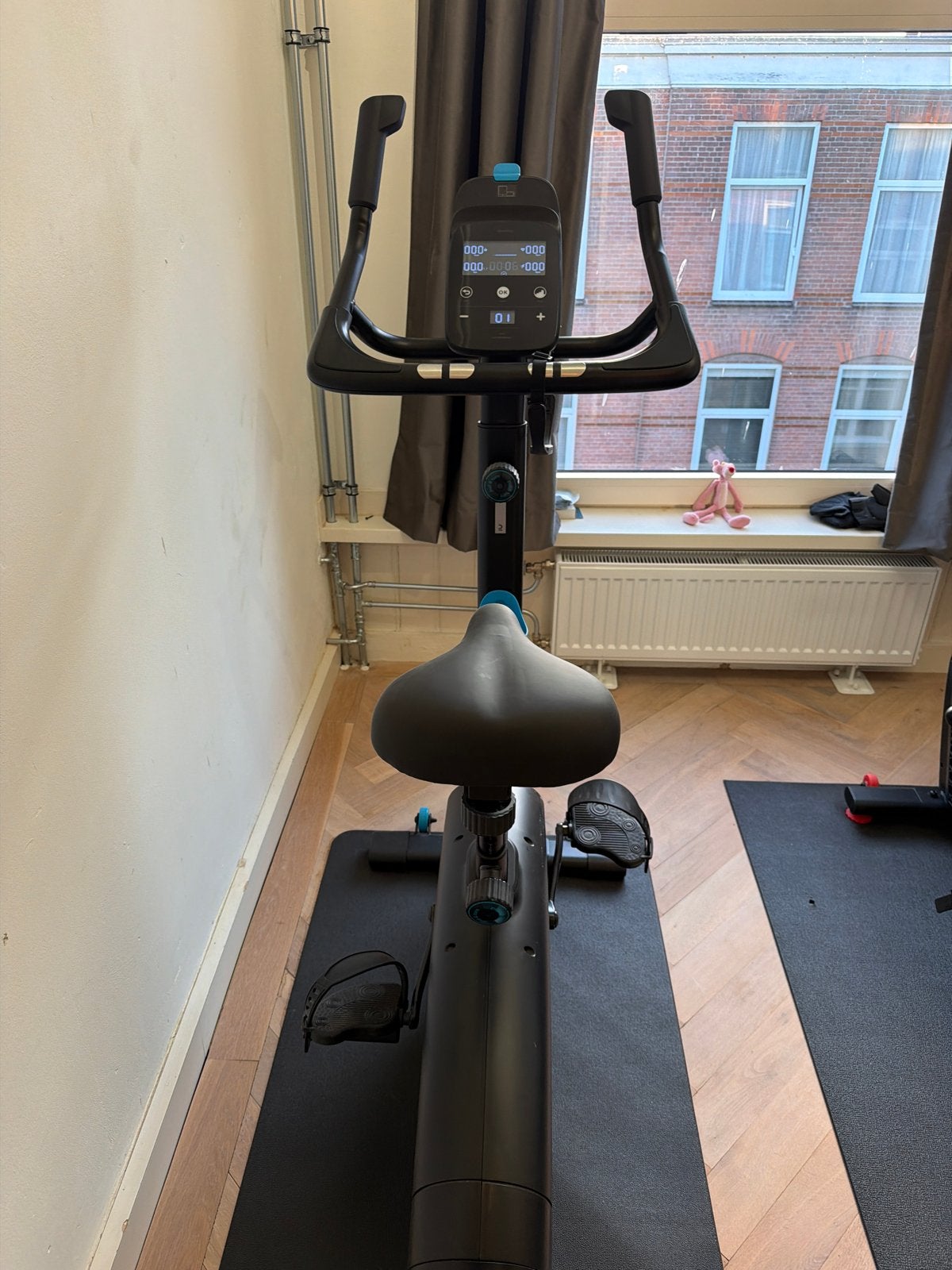 Domyos Hometrainer 100 - Zo goed als nieuw, Sport en Fitness, Fitnessapparatuur, Ophalen, Zo goed als nieuw, Metaal, Benen