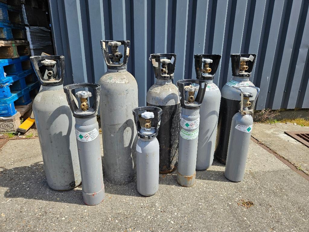 Gasfles koolzuur 17x met statiegeld, Ophalen, Gebruikt