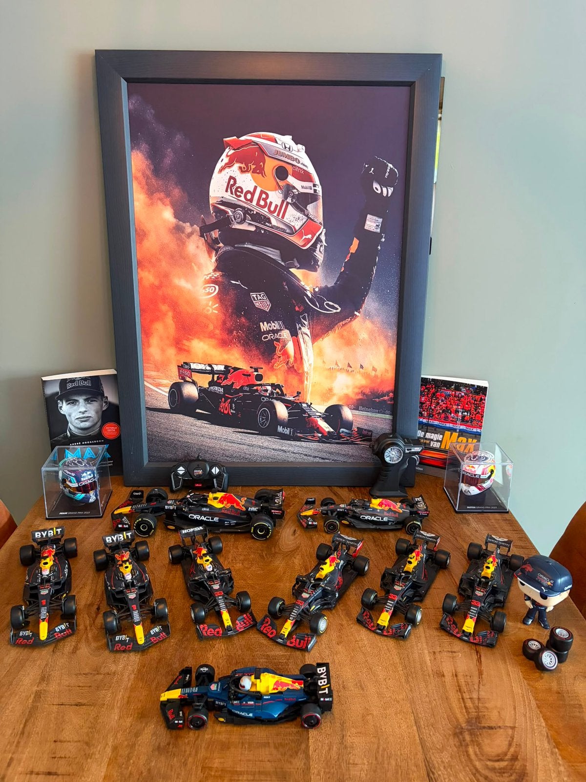 MAX VERSTAPPEN / RED BULL VERZAMELING, Ophalen