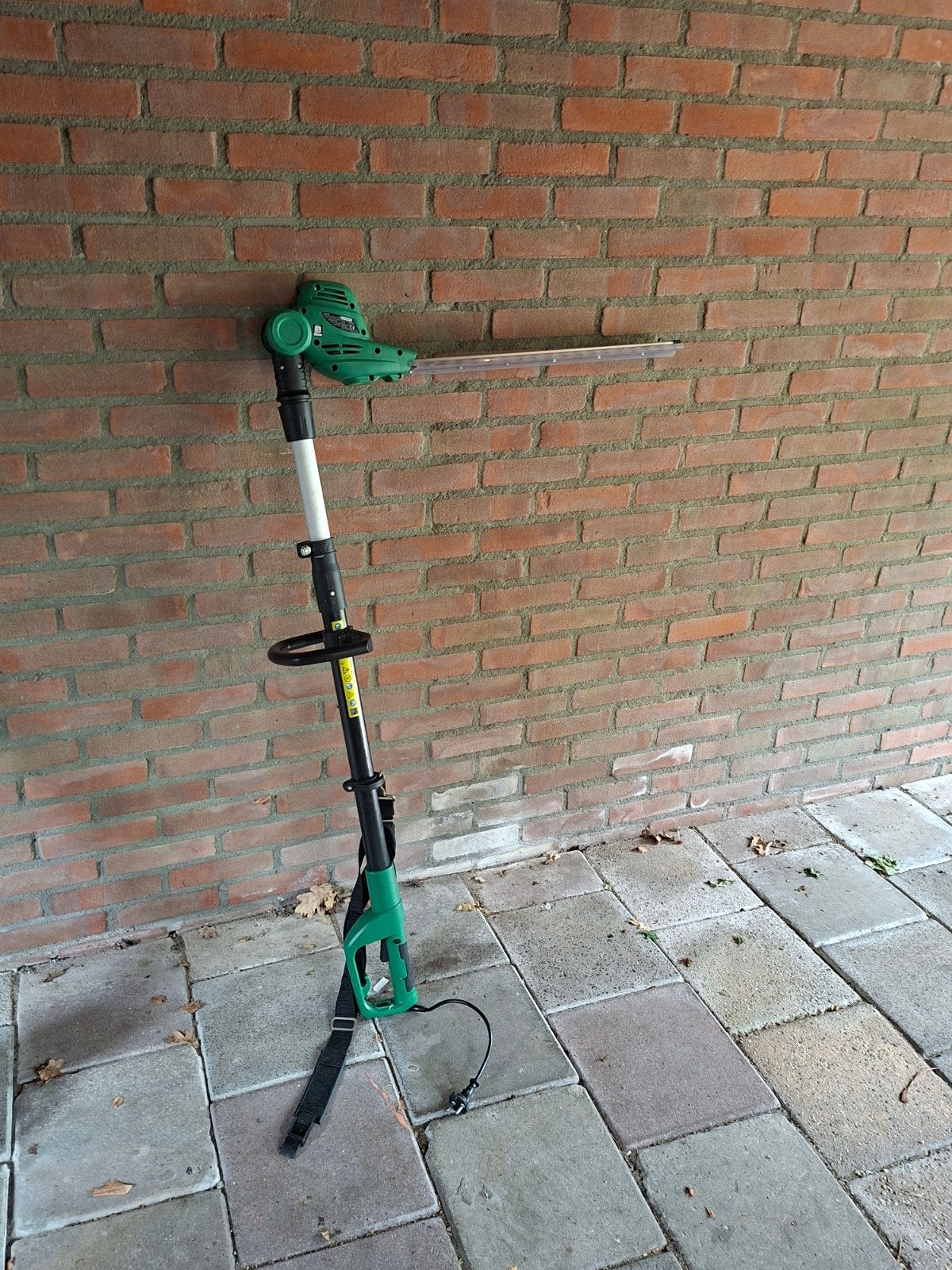 In hoogte verstelbare heggenschaar - Garden Feelings, Ophalen, Gebruikt, Elektrisch, Garden Feelings