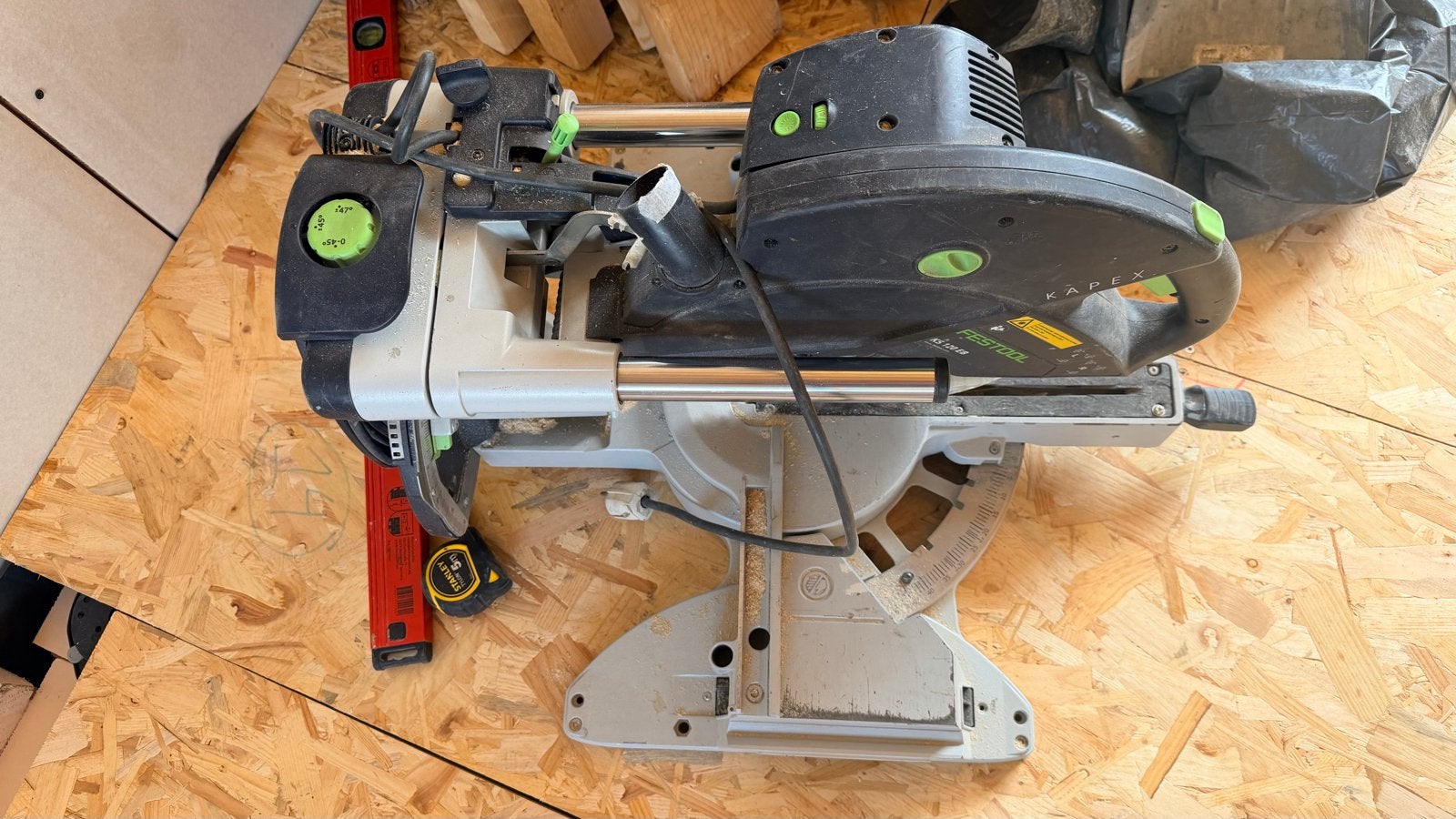 Festool Afkortzaag Kapex KS 120 EB - Gebruikt, Doe-het-zelf en Verbouw, Gereedschap | Zaagmachines, Ophalen, Gebruikt, 70 mm of meer