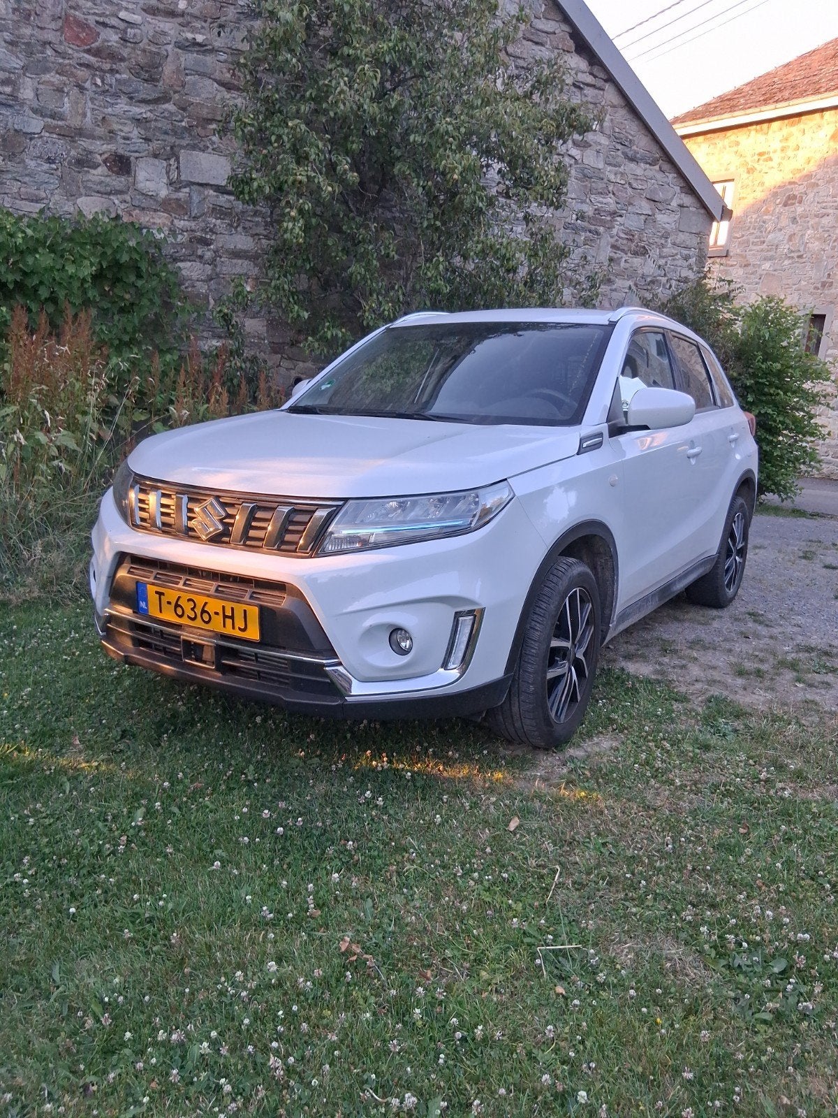 SUZUKI VITARA ZEER GOEDE STAAT., Auto's, Kia, Automaat, Stof, Wit, Grijs