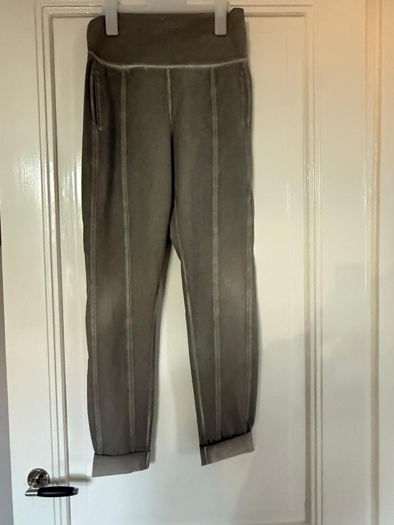 Moscow broek maat M - comfortabel en stijlvol, Maat 38/40 (M), Ophalen of Verzenden, Lang, Gedragen