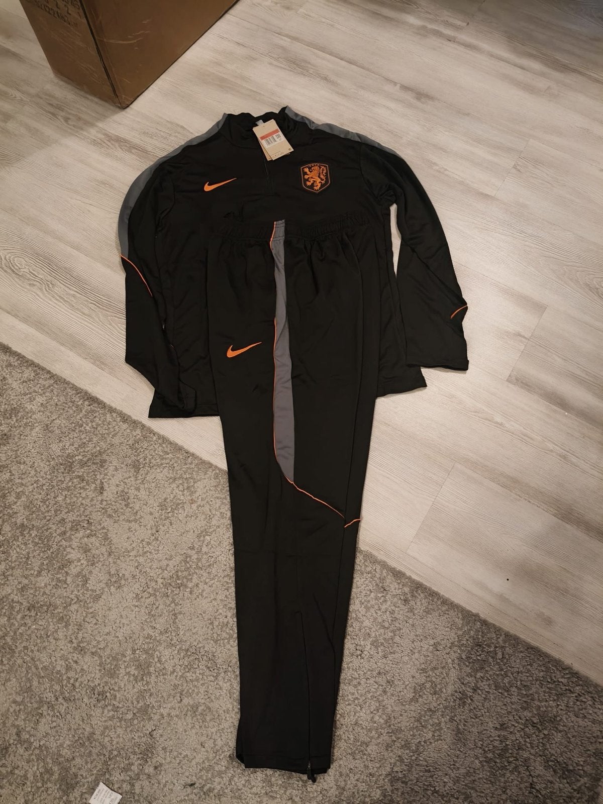 Nederlands elftal trainingspak - Nike, Kleding | Heren, Maat 48/50 (M), Zwart, Nieuw, Ophalen of Verzenden