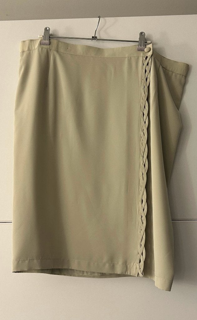 Bugarri beige/groene rok, Beige, Maat 42/44 (L), Ophalen of Verzenden, Knielengte