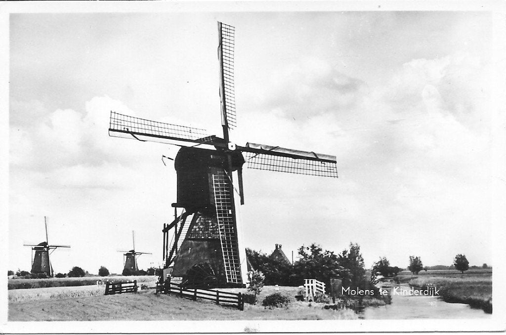 Oude Ansichtkaart Molens te Kinderdijk - Ongelopen, Ophalen of Verzenden, 1960 tot 1980, Ongelopen, Zuid-Holland
