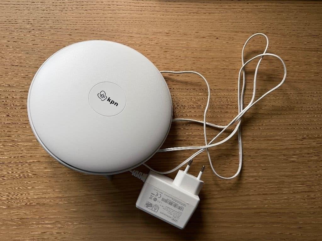KPN SuperWifi punt (wit), Computers en Software, Verzenden, Gebruikt, KPN Super WiFi versterker