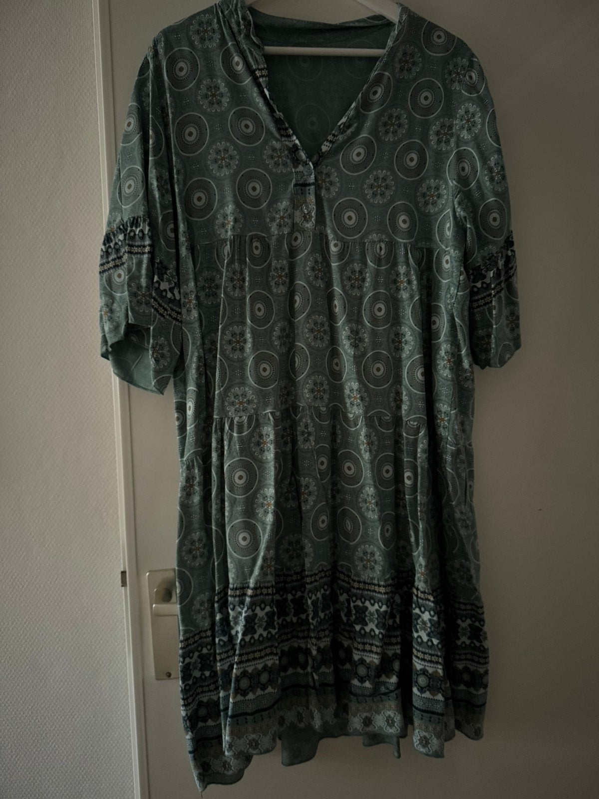 IBIZA STYLE JURKEN, Ophalen of Verzenden, Zo goed als nieuw, Maat 42/44 (L), Onder de knie
