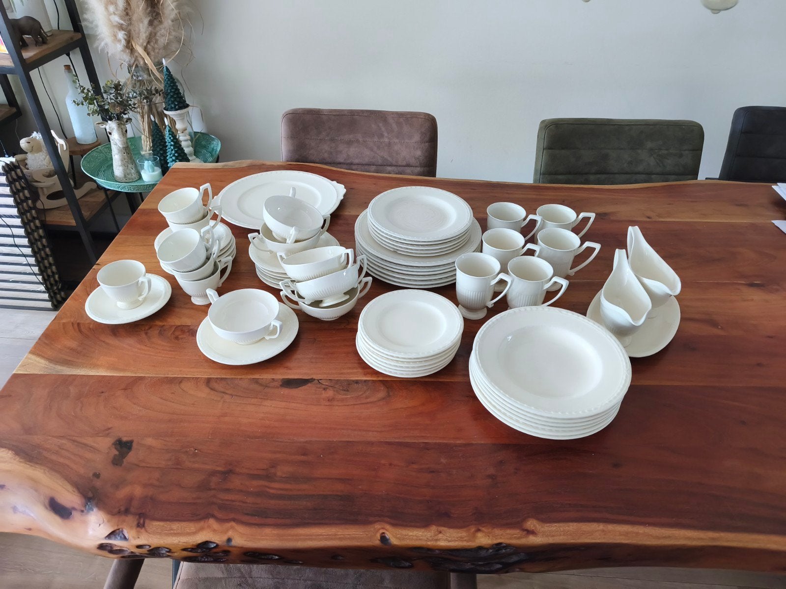 Recamier Royal Creamware servies 63-delig, Huis en Inrichting, Ophalen, Gebruikt, Bord(en), Overige stijlen