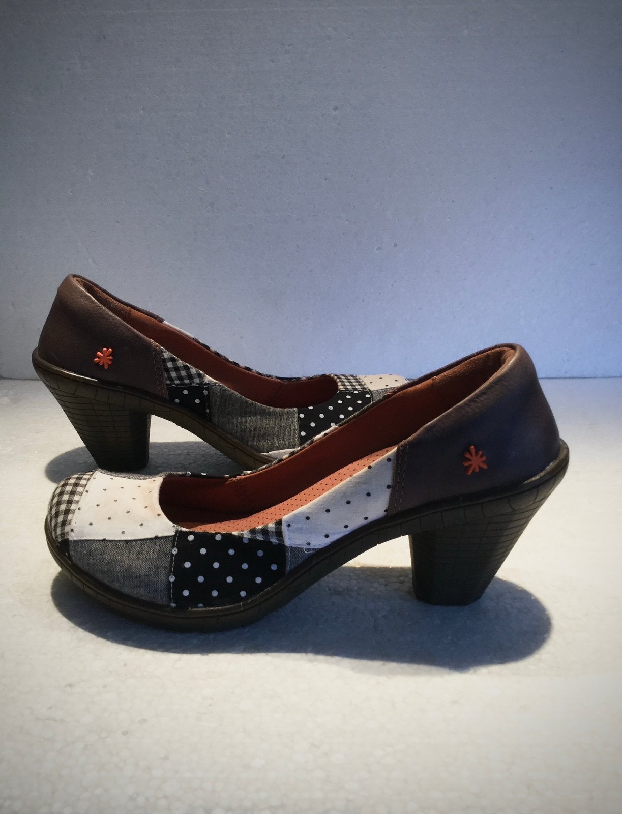 Art design dames schoenen met hak 39, Ophalen of Verzenden, Overige kleuren, Schoenen met lage hakken