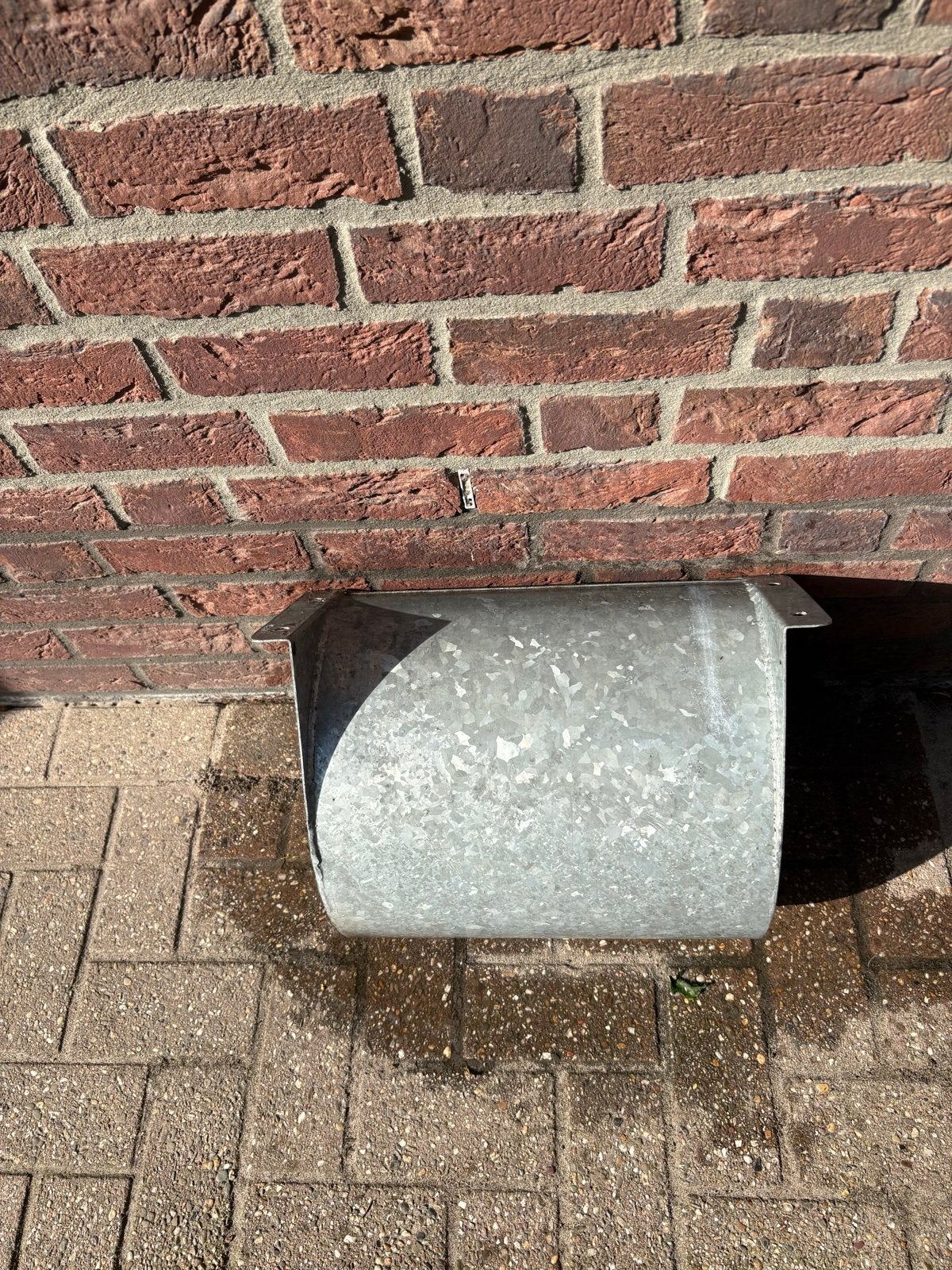 Metalen paardenbak, Ophalen, Gebruikt