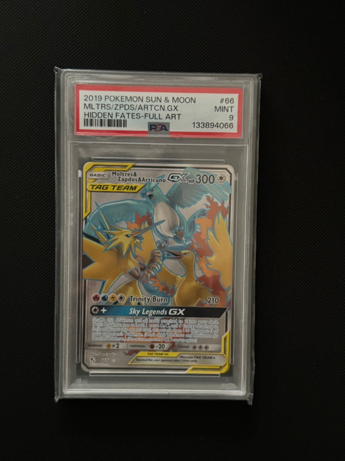 Tag Team Moltres & Zapdos & Articuno 66/68 PSA 9, Ophalen of Verzenden, Zo goed als nieuw
