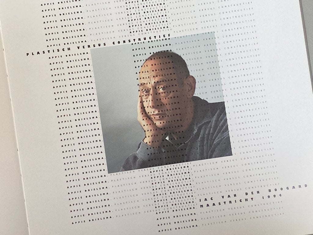 Het beeld belicht - Appie Drielsma - Plastisch versus constr, Ophalen of Verzenden, Zo goed als nieuw, Beeldhouwkunst