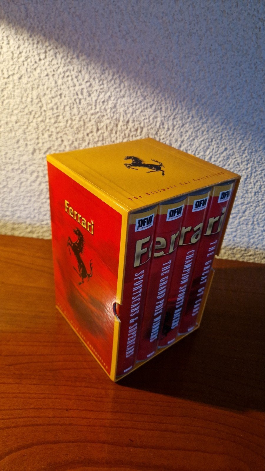 ​Ferrari - The Ultimate Car Collection (Complete 4-delige VH, Verzamelen, Ophalen of Verzenden, Zo goed als nieuw, Overige materialen