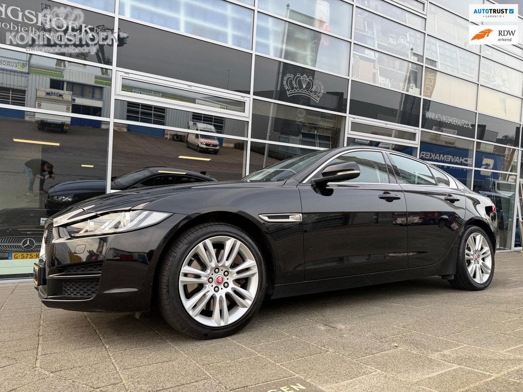 Jaguar XE 2.0t AWD Portfolio, Auto's, Jaguar, Automaat, Bluetooth, 4 cilinders, 1622 kg