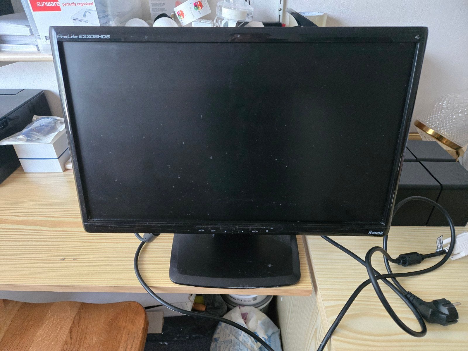 Iiyama ProLite E2208HDS PC Monitor met kabels, Ophalen, Gebruikt, DVI, Iiyama