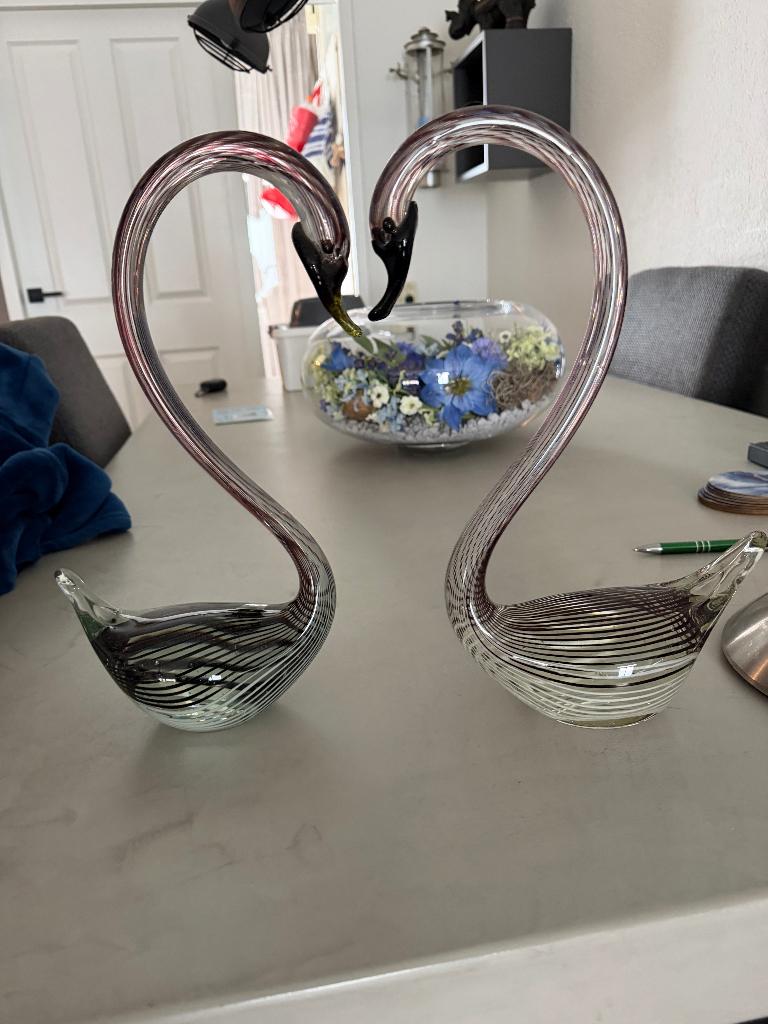 Schitterende set glazen zwanen – samen vormen ze een hart, Ophalen, Zo goed als nieuw, Glas, Overige stijlen