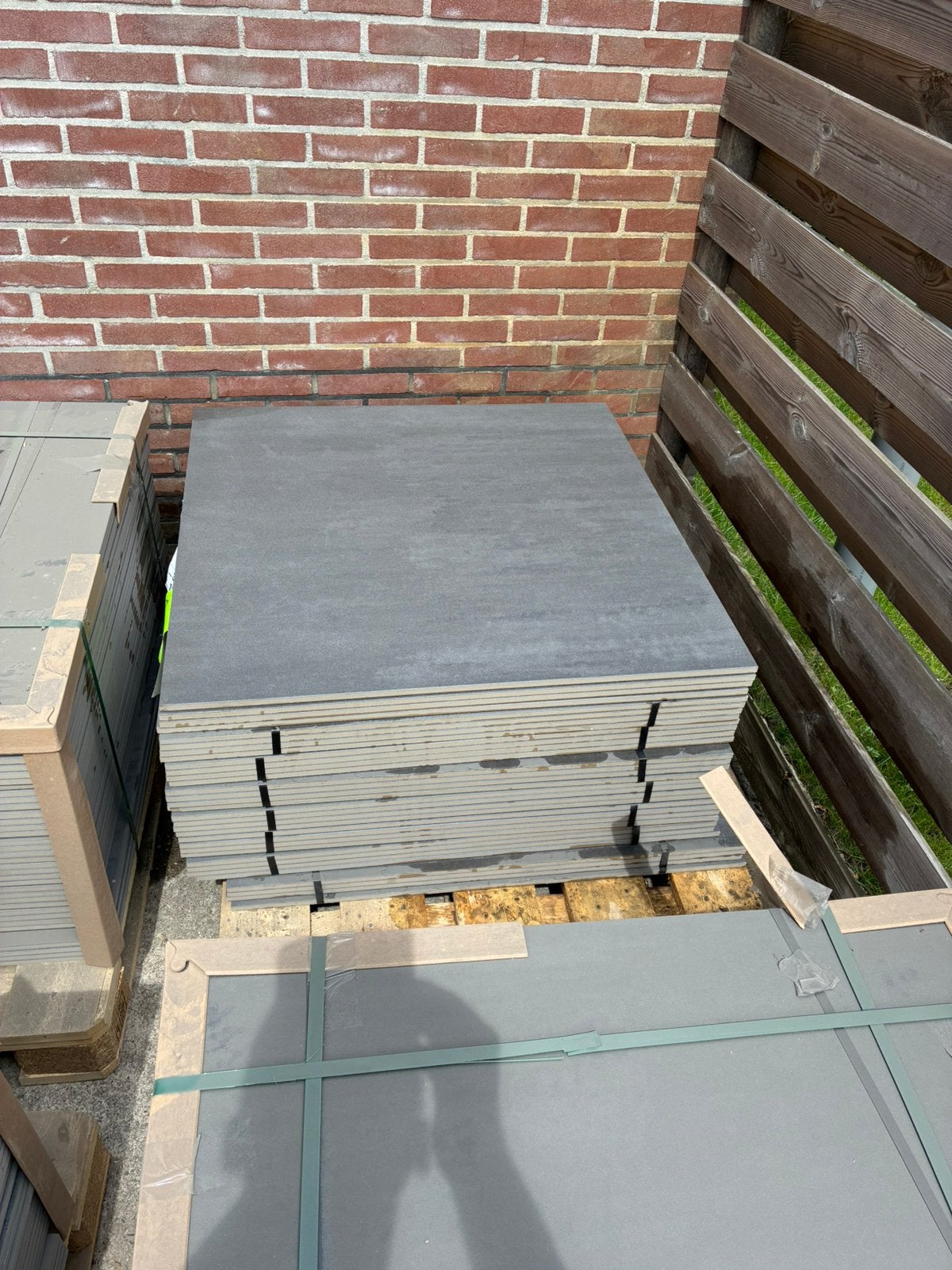 Mosa Terra antraciet 216v 90x90 cm tegels 200m2, Ophalen, 60 cm of meer, Keramiek, Zo goed als nieuw