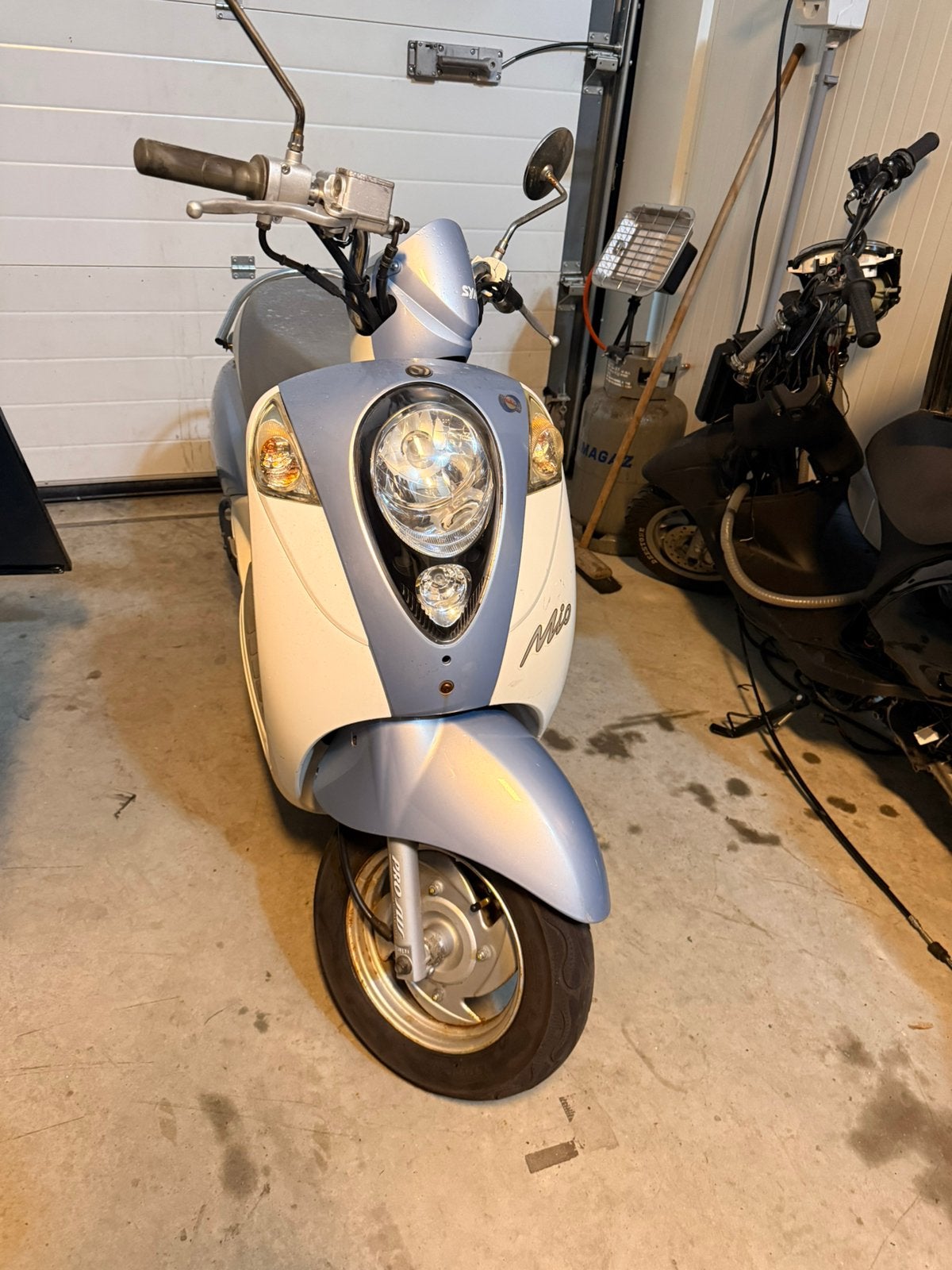 Sym mio 50, Ophalen, Zo goed als nieuw, Benzine, Mio