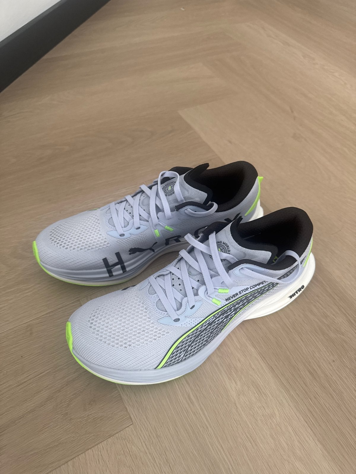 Puma deviate 3 - Hyrox edition (nieuw), Maat 48/50 (M), Ophalen of Verzenden, Zo goed als nieuw, Hardlopen of Fietsen