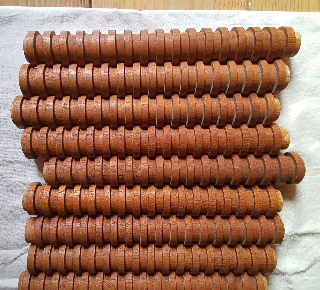 Houtdraaiwerk om iets nieuws van te maken., Ophalen, Zo goed als nieuw, Hout, 75 cm of meer
