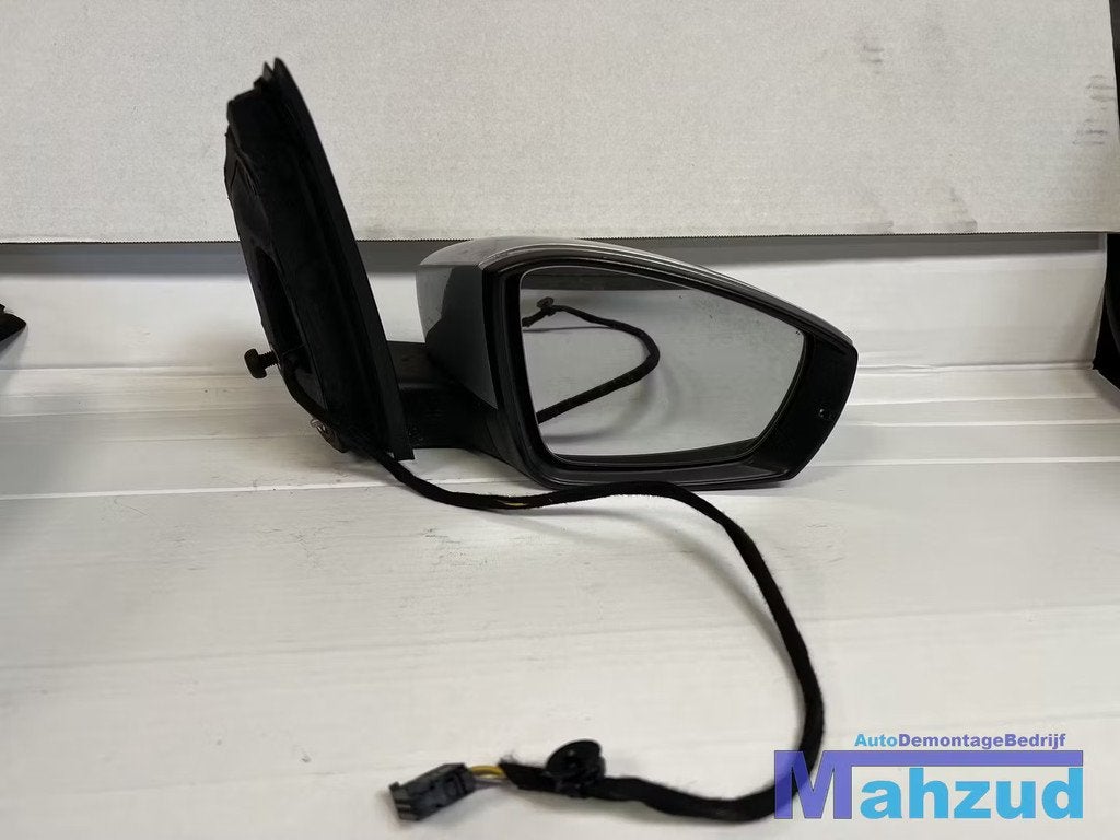 VW POLO 6R Zilver LA7W Rechts spiegel 2009-2016, Auto-onderdelen, Gebruikt, Volkswagen, Volkswagen AG, Berliner Ring 2
38440  Wolfsburg, DE