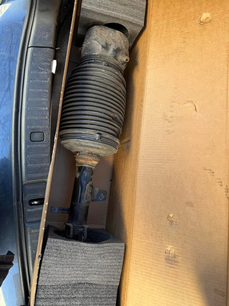 Schokdemper luchtvering Links achter Lexus RX 300, Ophalen of Verzenden, Gebruikt, Lexus