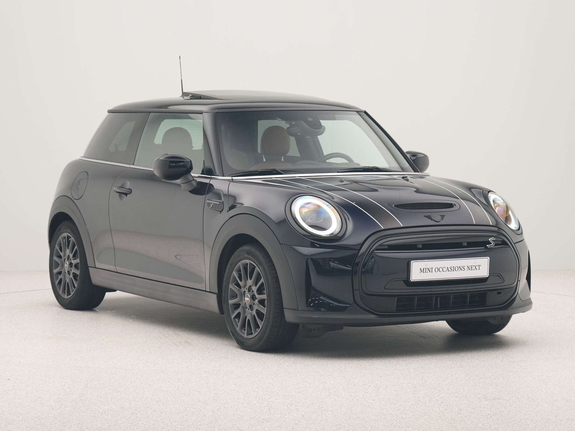 MINI Electric 3-deurs Classic Accu conditie 92% (bj 2022), Auto's, 1340 kg, Met garantie (alle), 4 stoelen, 184 pk