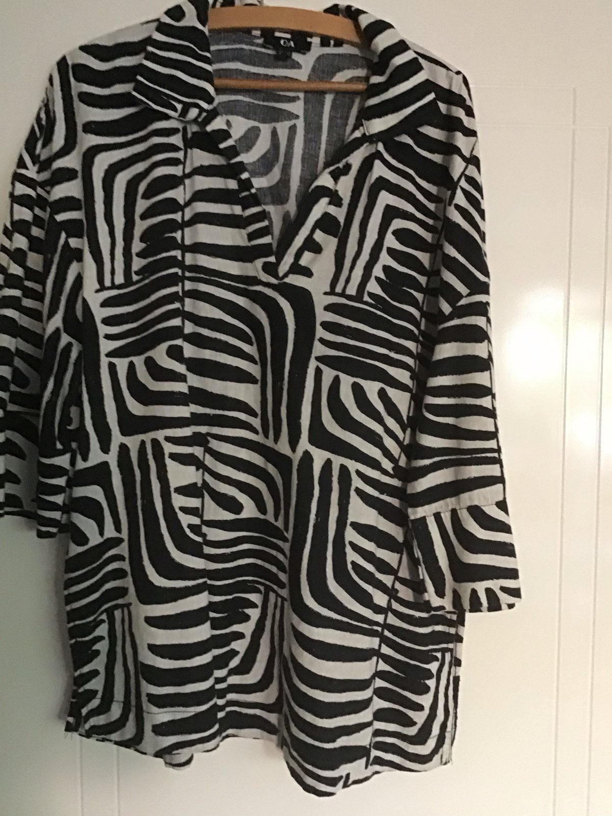 Zwart-wit zebraprint blouse - Maat L, Ophalen of Verzenden, Gedragen, Maat 42/44 (L), Zwart