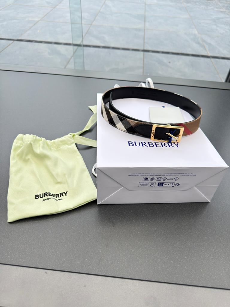 Burberry  Riem ( originele )  Nieuwe, Kleding | Dames, Riemen en Ceinturen, Ophalen of Verzenden, Nieuw, Zwart, 100 cm of meer