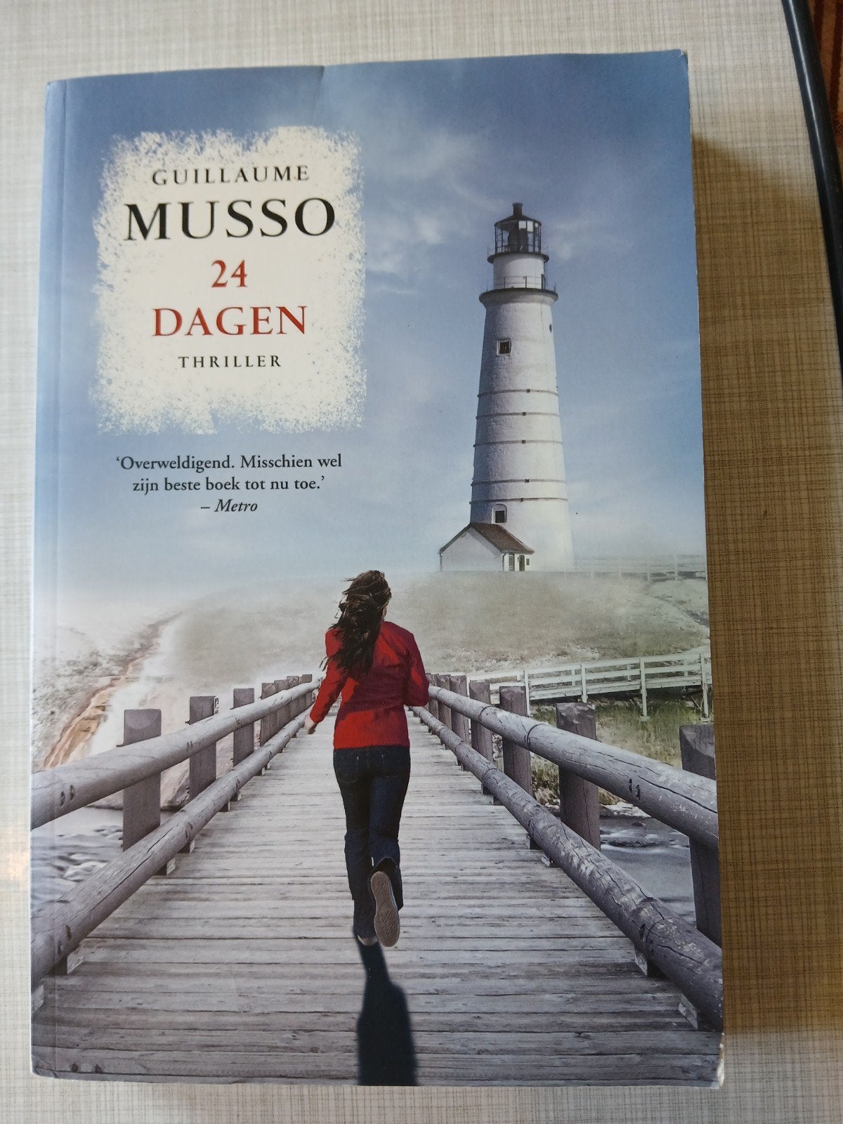 Guillaume Musso - 24 dagen, Ophalen of Verzenden, Gelezen, Guillaume Musso