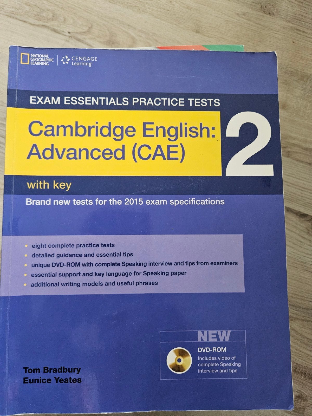 Cambridge English: Advanced (CAE) 2 met DVD-ROM, Boeken, Zo goed als nieuw, Alpha, Tom Bradbury, Eunice Yeates, HBO