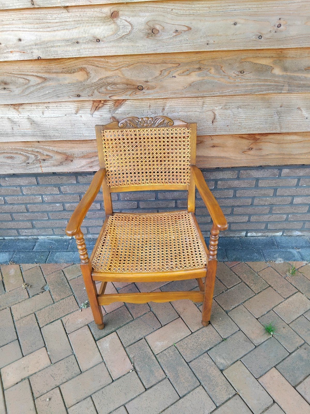 Antieke webbing stoel, Ophalen