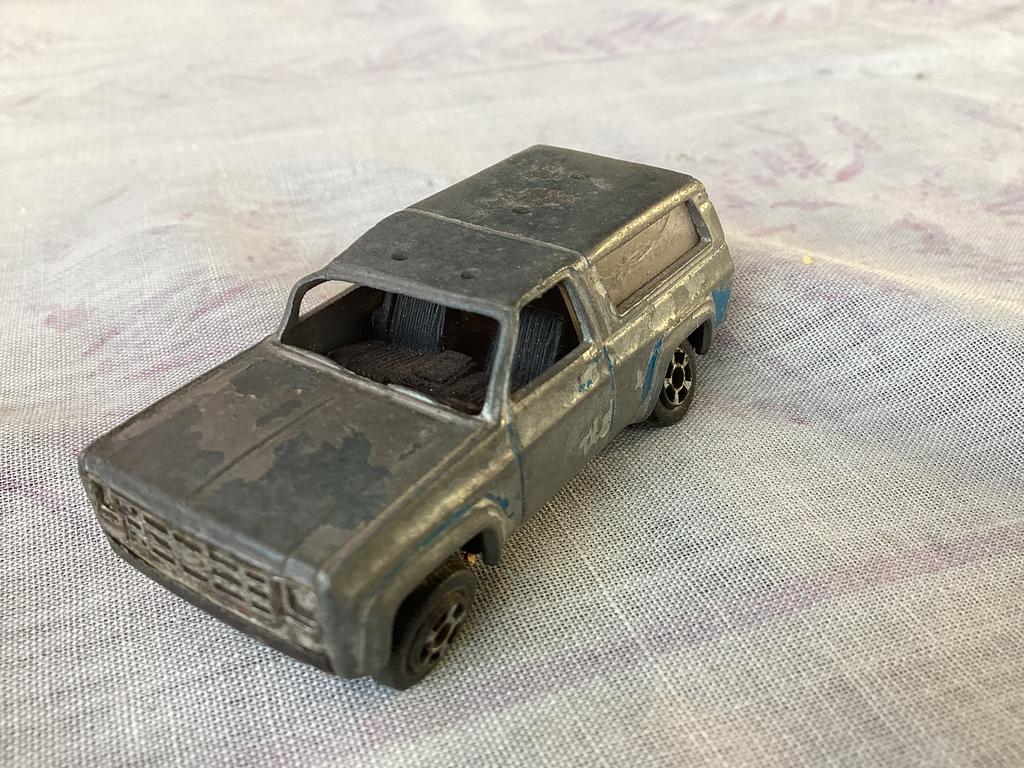 Chevrolet Blazer van Playart., Hobby en Vrije tijd, Modelauto's | Overige schalen, Ophalen of Verzenden, Gebruikt, Auto