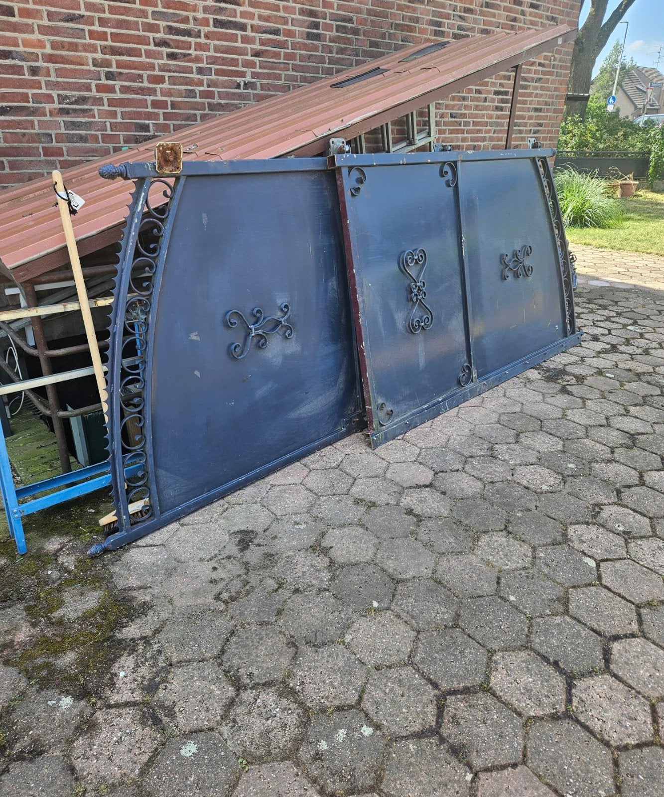 Metalen poortdeuren, Ophalen, IJzer, 200 cm of meer, Draaipoort