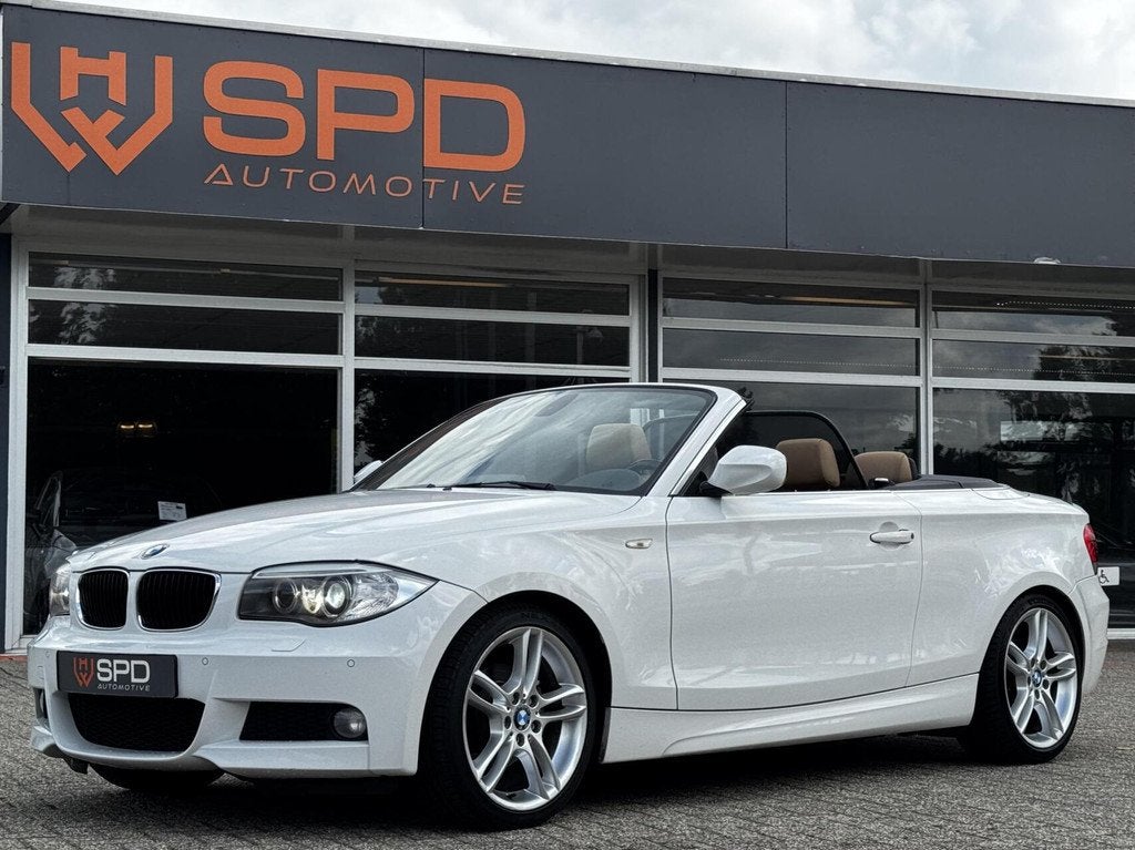 BMW 1-serie Cabrio 118i High Executive|M-pakket|Xenon|Automa, Auto's, BMW, Euro 5, Achterwielaandrijving, Cabriolet, 4 stoelen