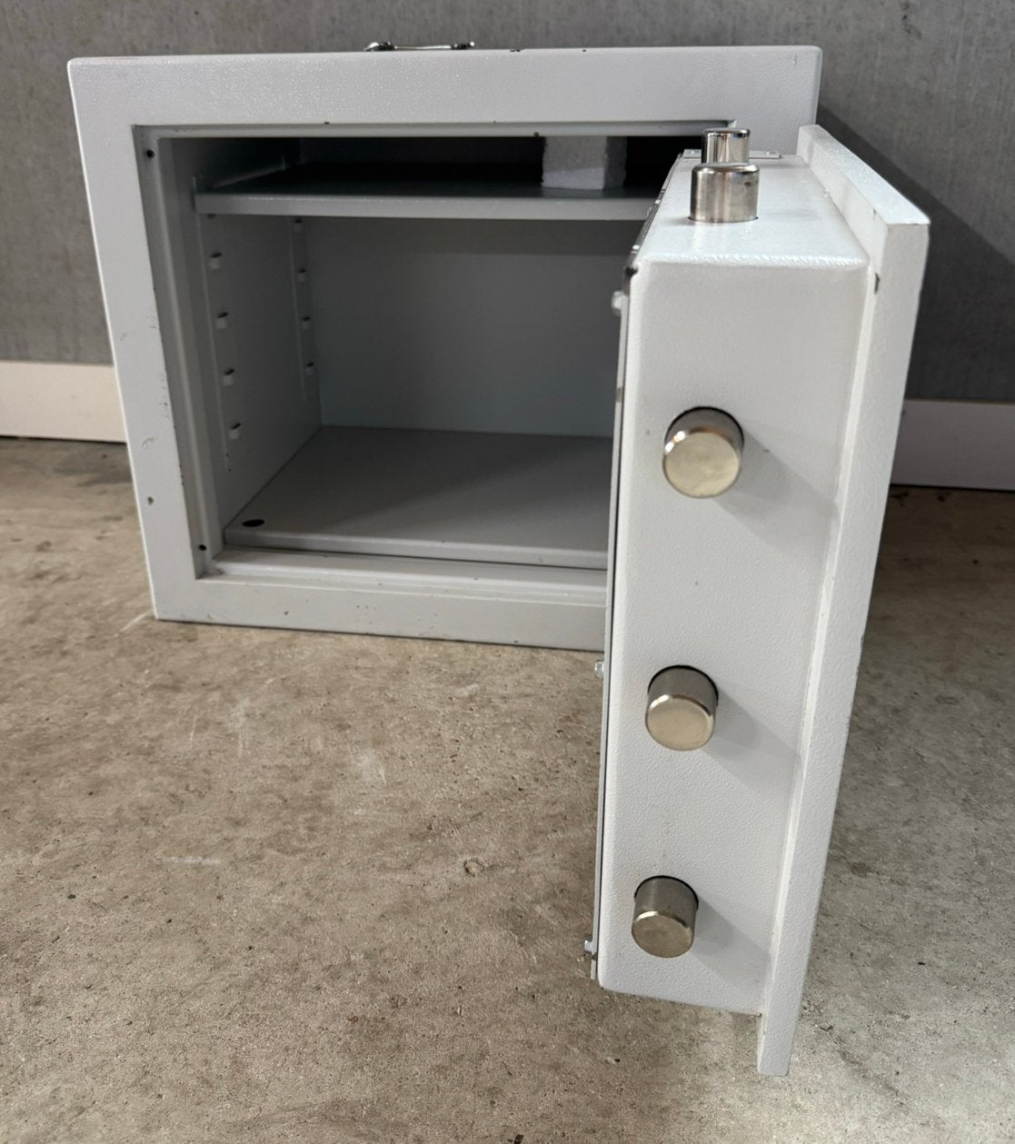 Mooie zware Grade 1 kluis / brandkast 120 kg met 2 sleutels, Ophalen, Zo goed als nieuw, Brandkast