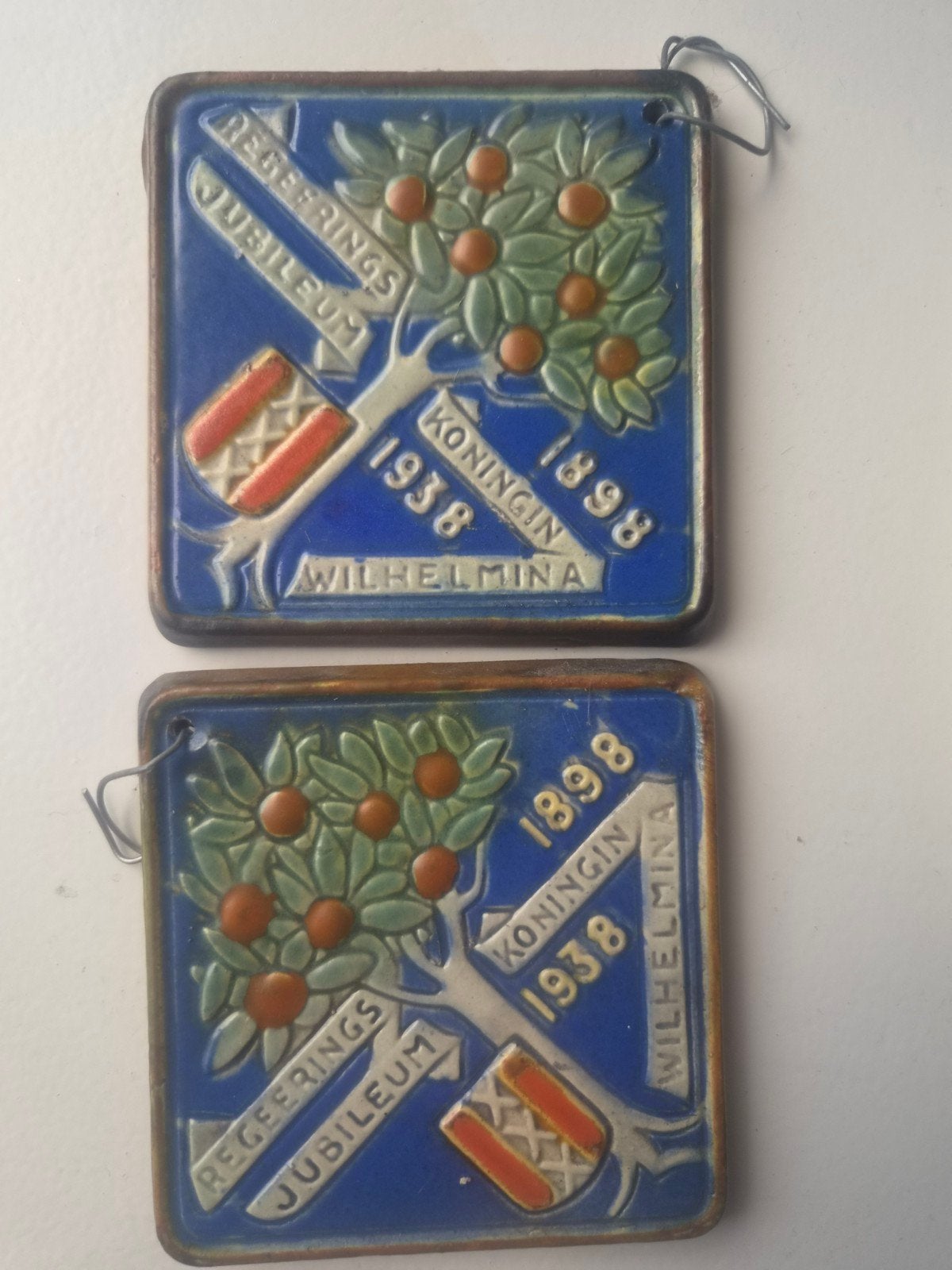 Jubileum plaquettes Koningin Wilhelmina (1898-1938), Ophalen