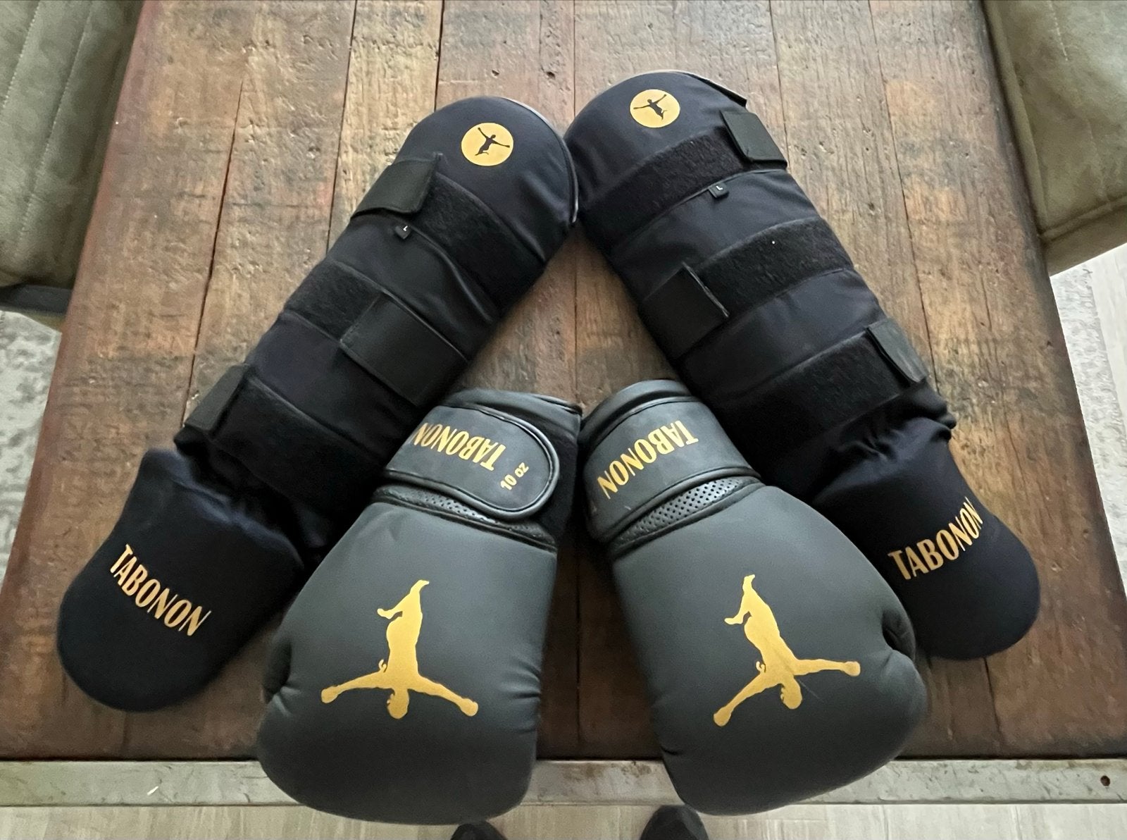 Tabonon Kickboks Set: Scheenbeschermers (L) & Handschoenen (, Ophalen, Overige, Vechtsportbescherming, Maat L